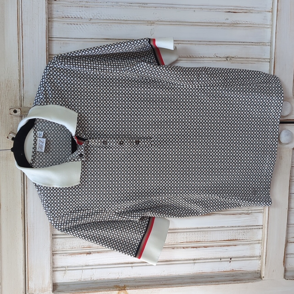 Tail, Tech,women's golf polo shirt. Sz medium